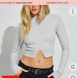 GARAGE GREY CROPPED LONG SLEEVE SIZE S